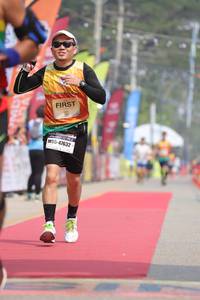 BIB: 47632
                            <button type="button" onclick="openModal(8237211)" class="btn btn-primary btn-sm float-right btn-popup" data-toggle="modal" data-target=".modal-high-quality">
                        <i class="fas fa-shopping-cart"></i> Add to Cart
                    </button>
                                            <button type="button" onclick="isThisMe(8237211, true)" class="btn btn-success btn-sm float-right btn-popup btn-isme hidden" data-toggle="tooltip" data-placement="bottom" title="นี่คือรูปของคุณใช่ไหม คลิกที่นี่เพื่อเอาเข้าอัลบั้ม">
                        <i class="fas fa-plus"></i> Add to album
                    </button>
                    <button type="button" onclick="isThisMe(8237211, false)" class="btn btn-warning btn-sm float-right btn-popup btn-isnotme hidden">
                        <i class="fas fa-ban"></i> Remove from album
                    </button>